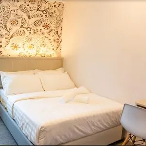 ** Hotel The Crown @ Klia Malaysia