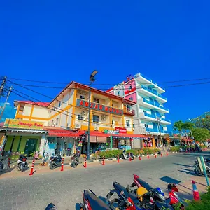 Hotel Amzar Cenang